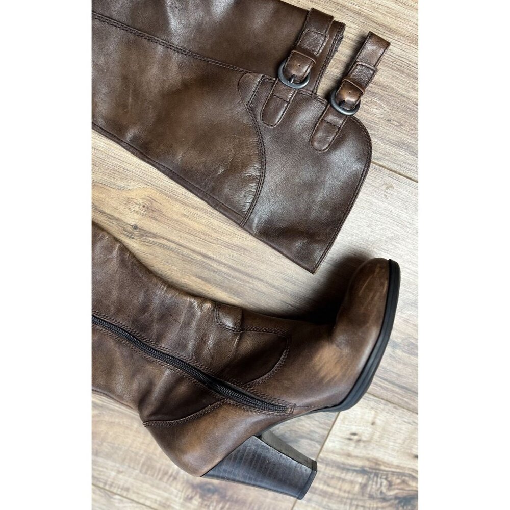 Born Brown Leather Knee-High Boots Heel Zip Fall Fashion Size 39 Women’s - Picture 4 of 11